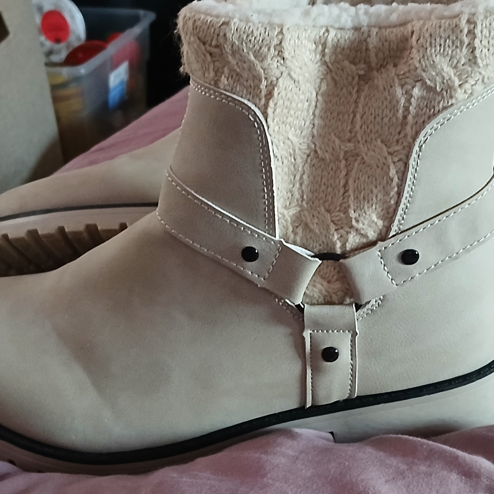 Cozy Cream Winter Boots